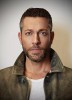 photo Zachary Levi (voice)